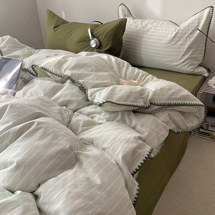Decorative Striped Duvet Cover Set Avarnia