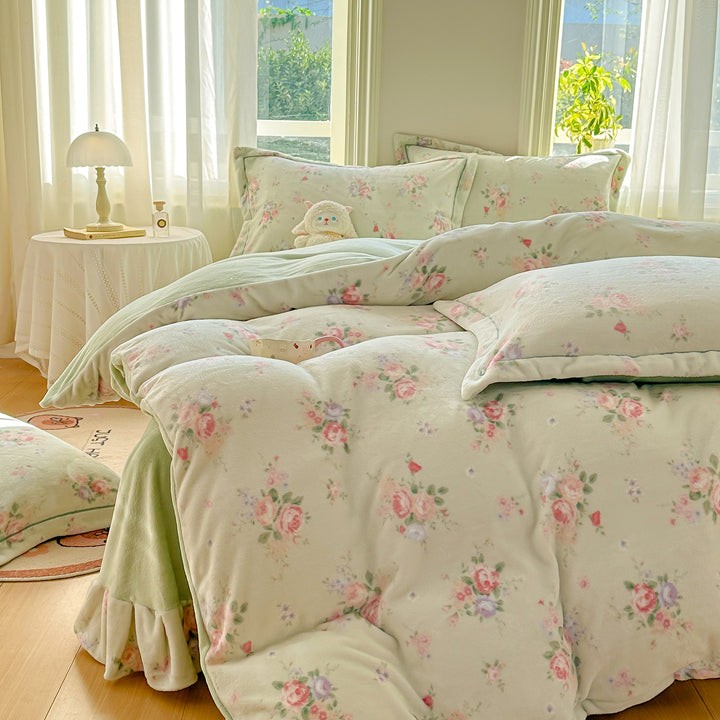 Floral Print Comforter Set