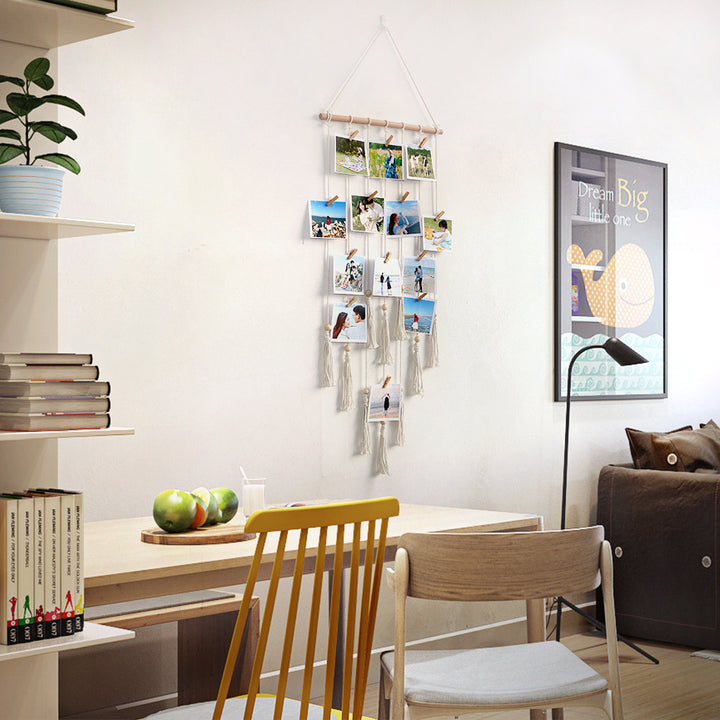 Decorative wall hanging with fringes