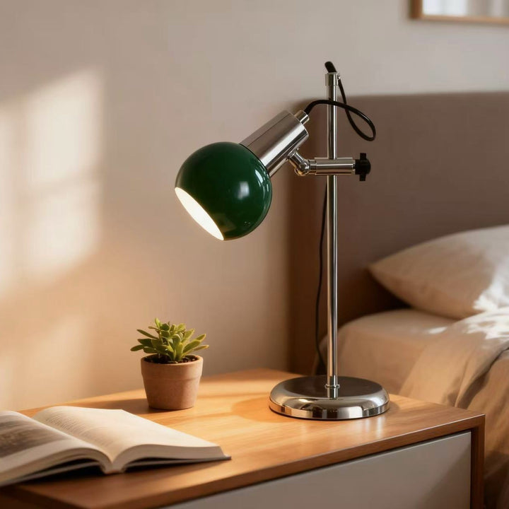 Desk lamp