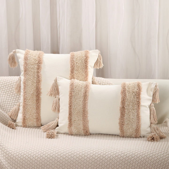 Textured Diamond Pattern Throw Pillow