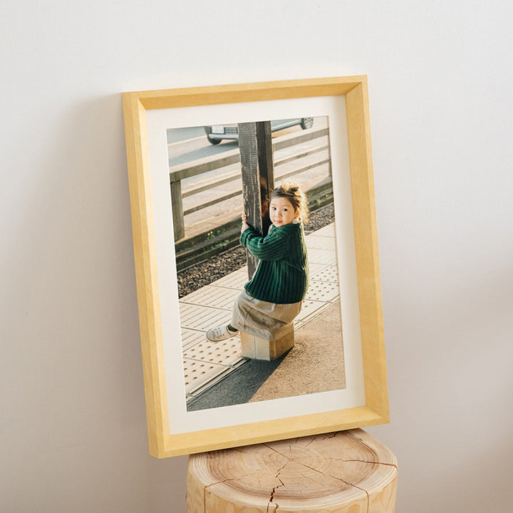 Decorative Portrait Art Frame for Home