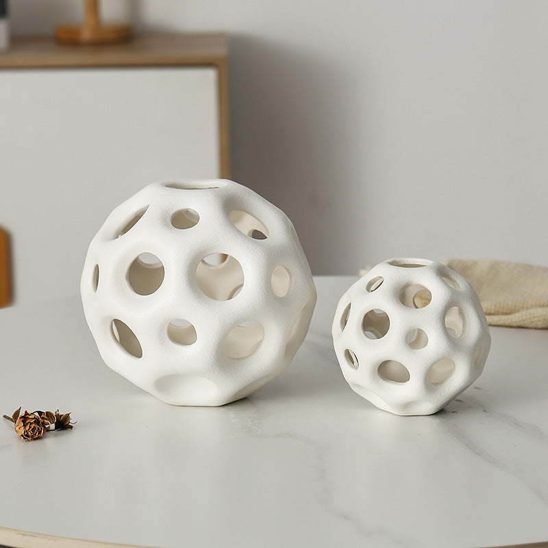 Decorative sculptural vase