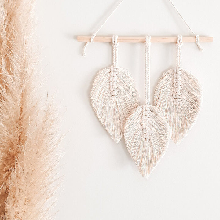Decorative Leaf Macrame Wall Hanging