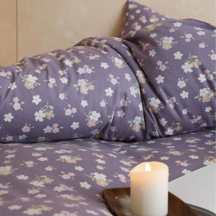 Decorative Floral Print Bedding Set Avarnia