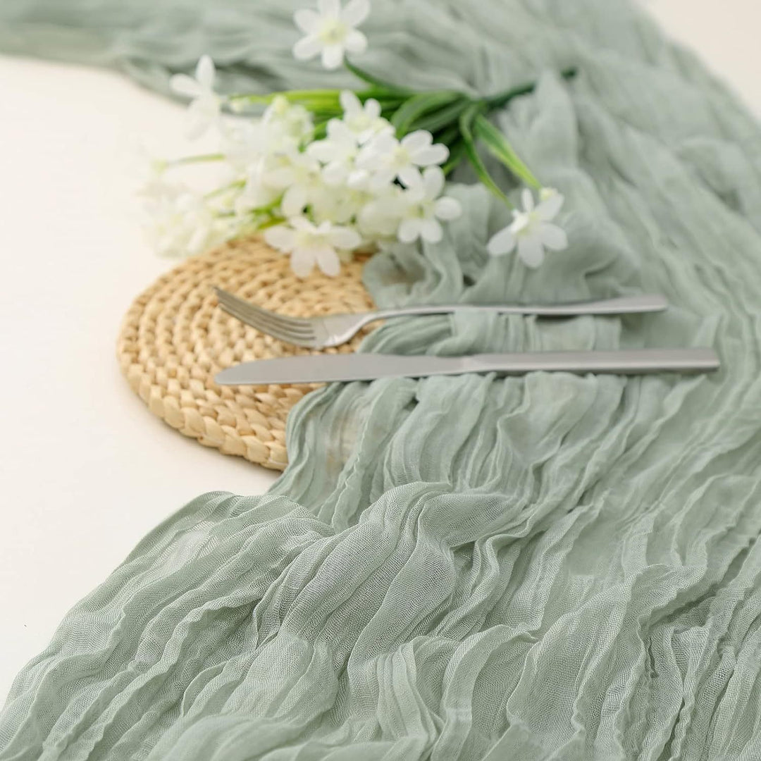 Wo Elegant Crinkled Chiffon Table Runner