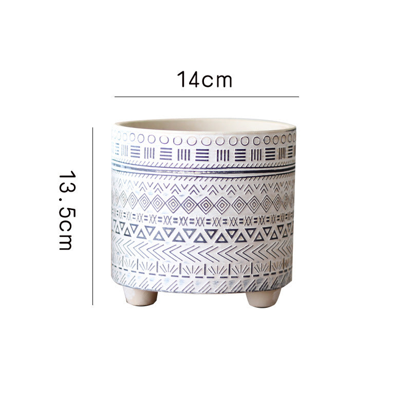 Decorative plant pot with geometric pattern