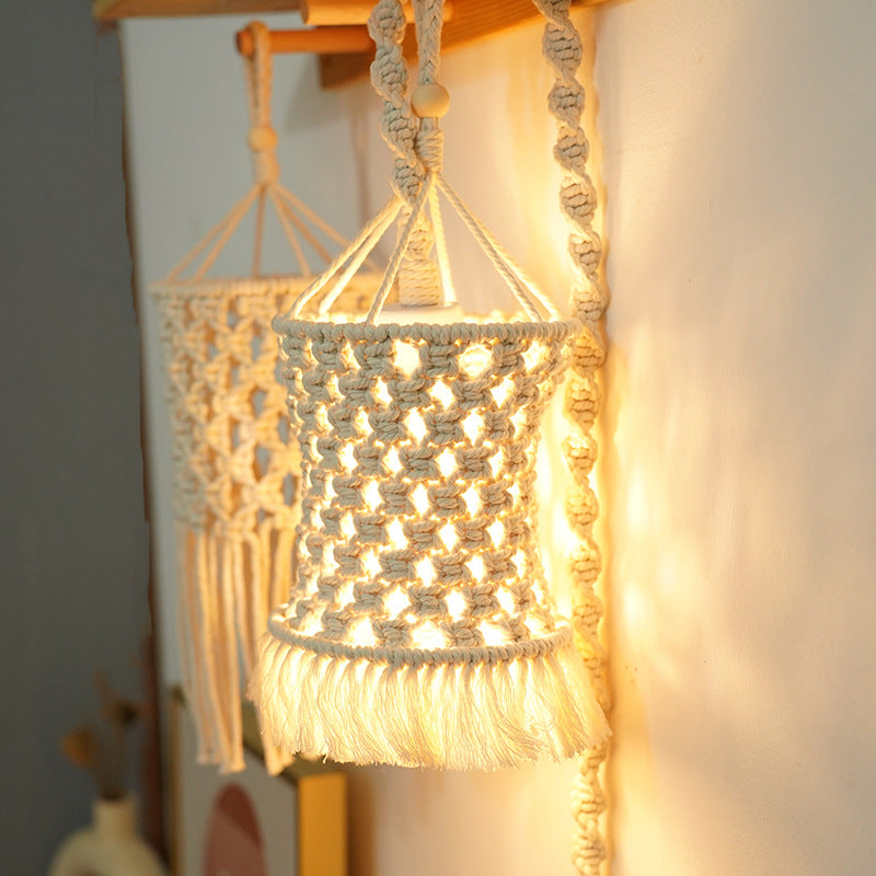 Stylish Macramé Wall Hanging Planter
