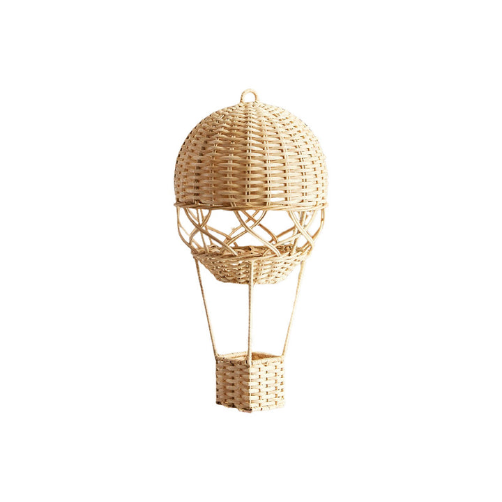 Hanging lamp in the form of a hot air balloon