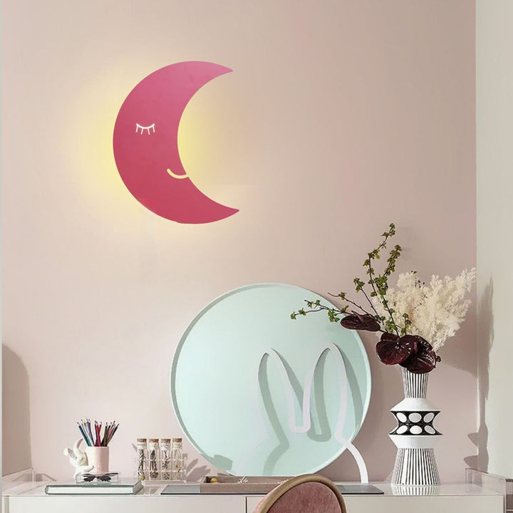 Cloud-shaped LED wall lamp
