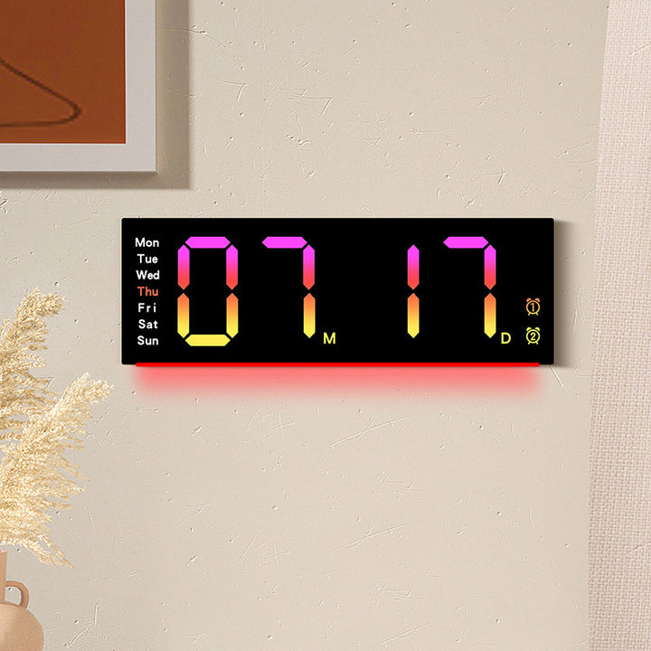 Digital table clock