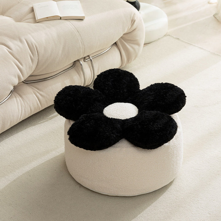 Beef seat pouf with flower seat cushion, bouclé cover and soft faux fur top