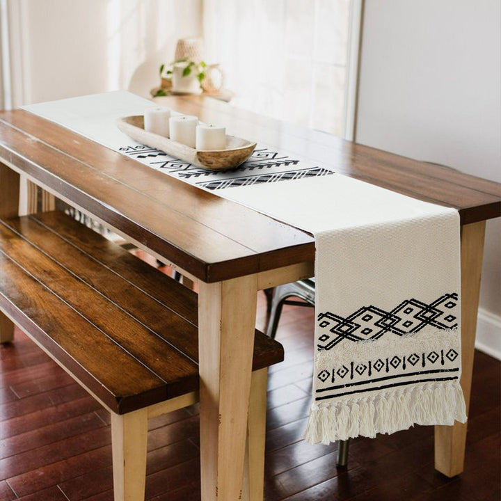Boho table runner made of a cotton mix with embroidered ethnic motif and fringes