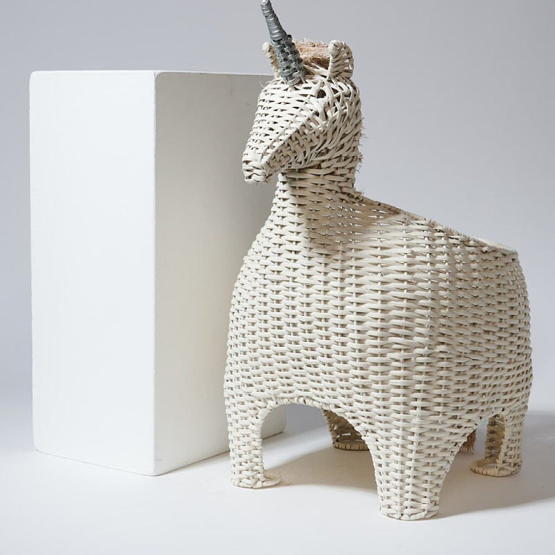 Playful decoration basket in unicorn design
