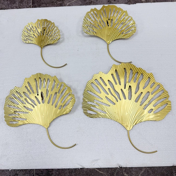 Elegant Ginkgo Leaf Wall Art Hooks