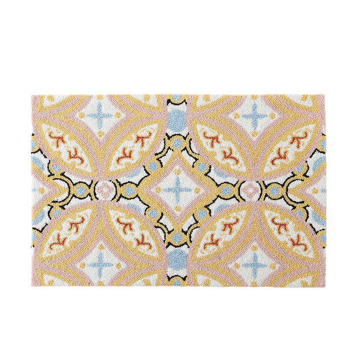 Floral bath mat made of absorbent cotton loop structure with non-slip underside