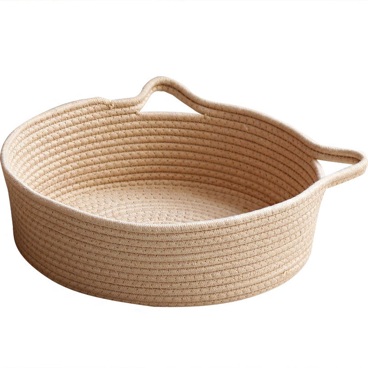 Decorated basket with practical handles