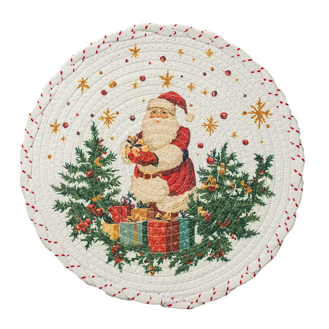 Braided round Christmas tree skirt made of cotton with quilted winter motif