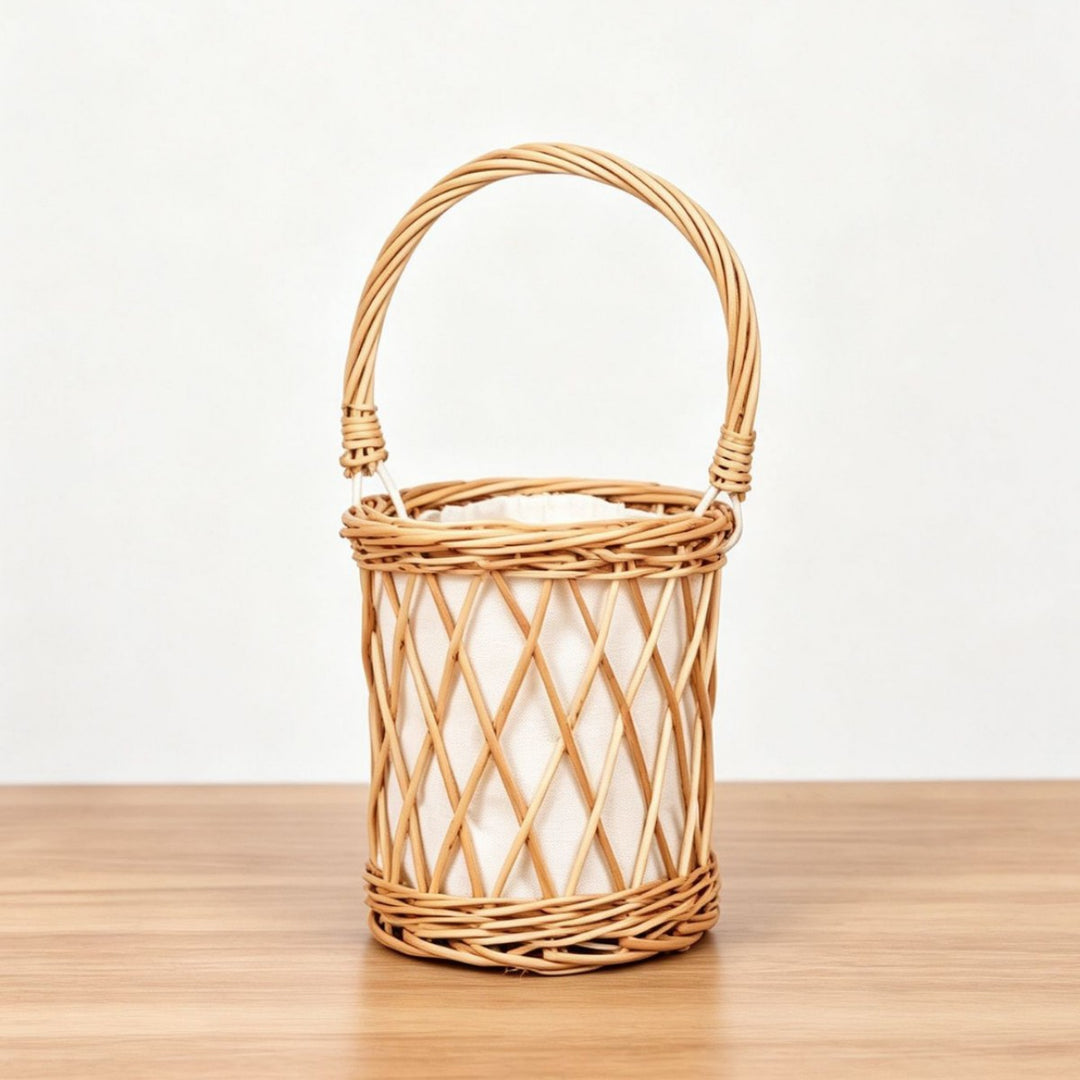 Handcrafted willow basket with cotton lining