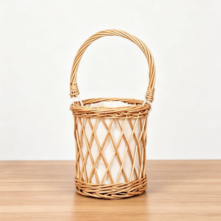 Handcrafted willow basket with cotton lining
