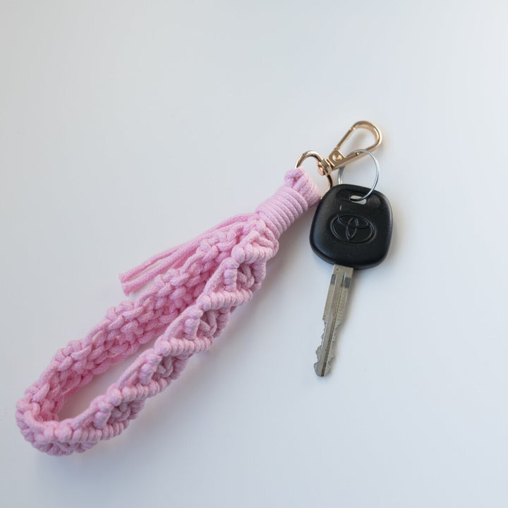 Macrame Keychain Holder