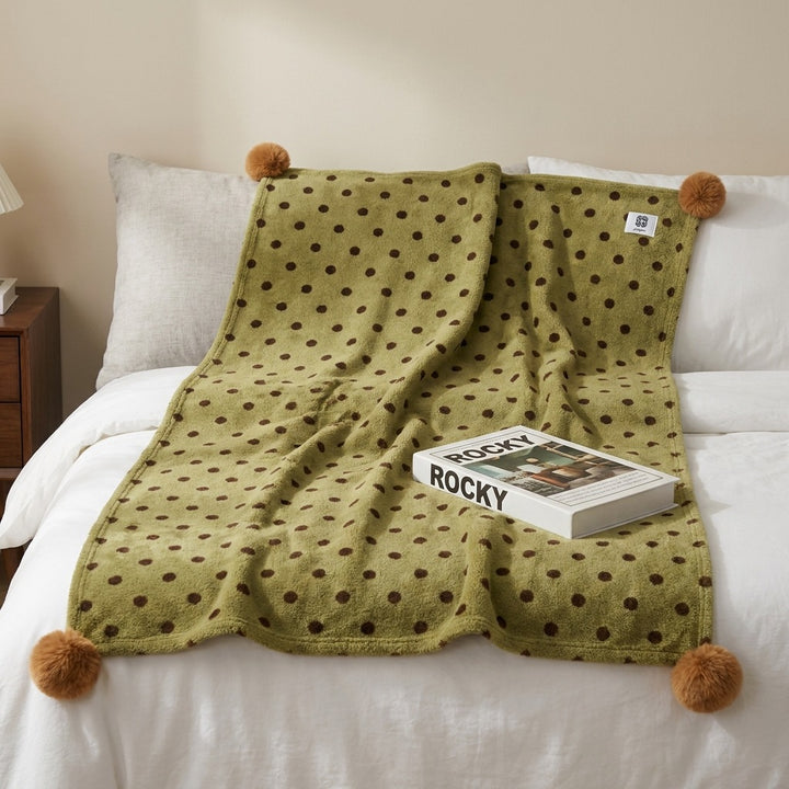 Plush Dotted Microfiber Throw Blanket