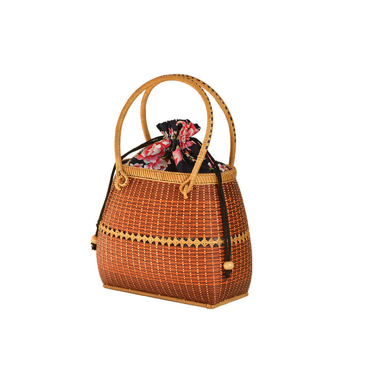 Handmade synthetic fiber tote bag