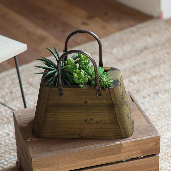 Wooden container with handles