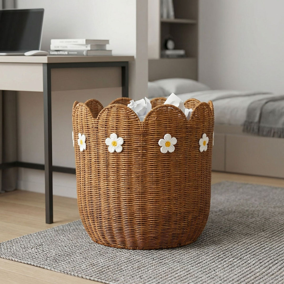 Decorative basket with wavy edge