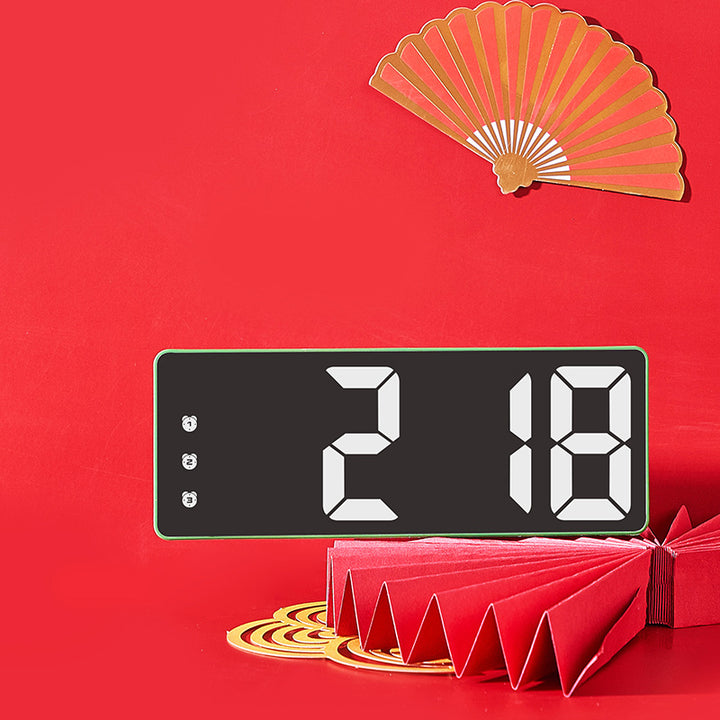 Digital table clock