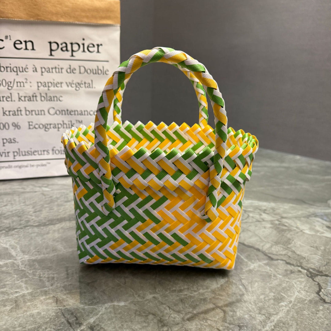 Handcrafted basket bag in stylish design