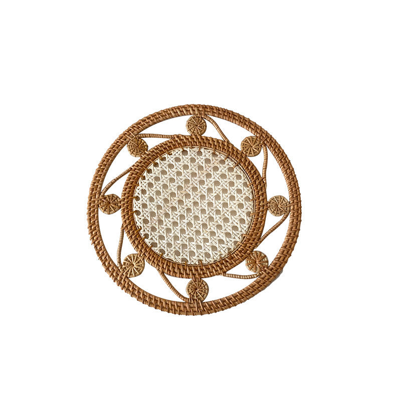 Decorative serving platter with floral design