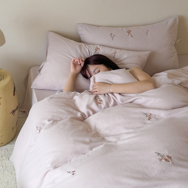 Floral Embroidered Duvet Cover Set Avarnia