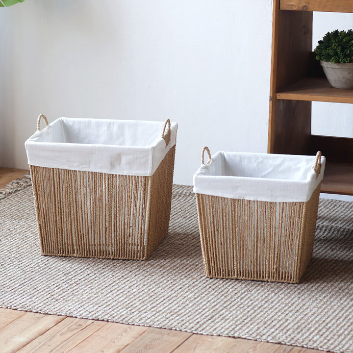 Storage basket with practical handles