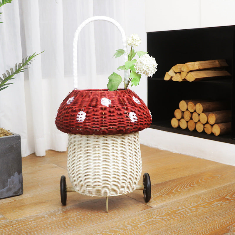 Decorative basket with wheels