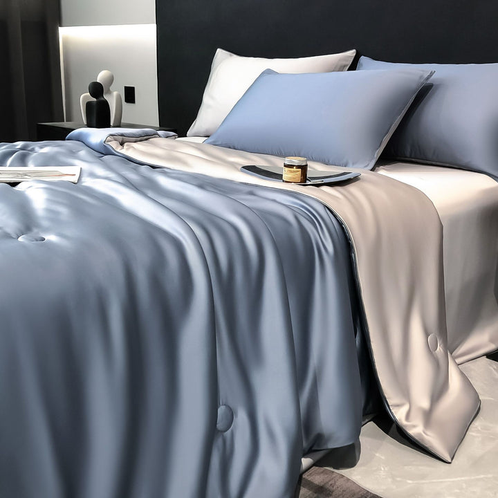 Decorative Luxurious Silk Bedding Set Avarnia