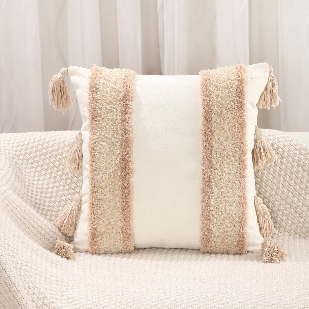 Textured Diamond Pattern Throw Pillow