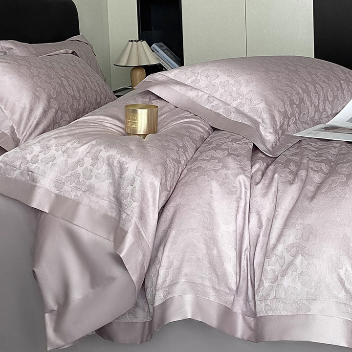 Decorative Luxurious Embroidered Silk Bedding Set Avarnia