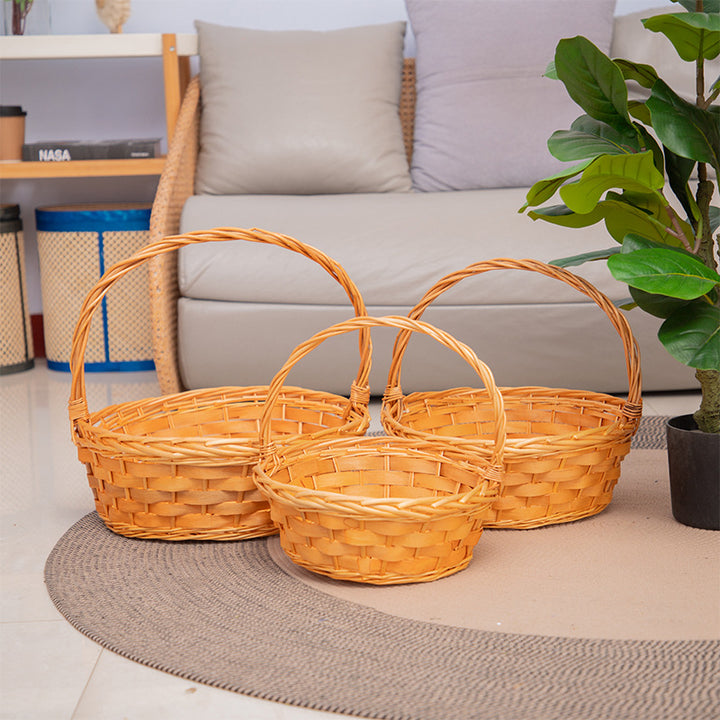 Handmade basket with sturdy handle