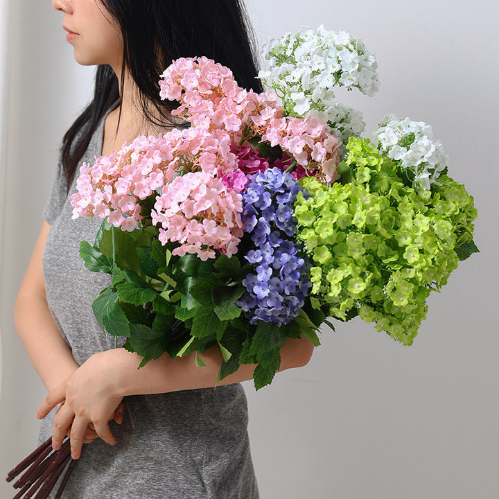 High-quality artificial flower bouquet