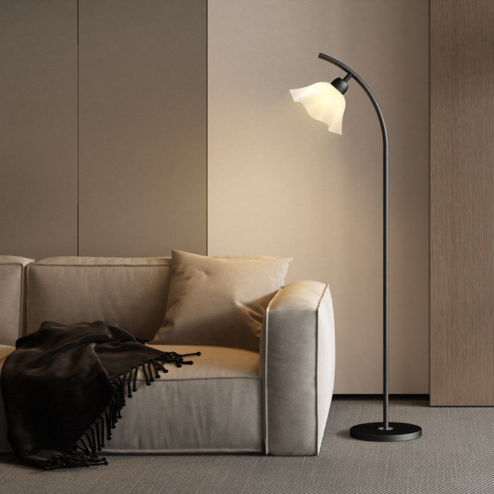 Curved Floor Lamp