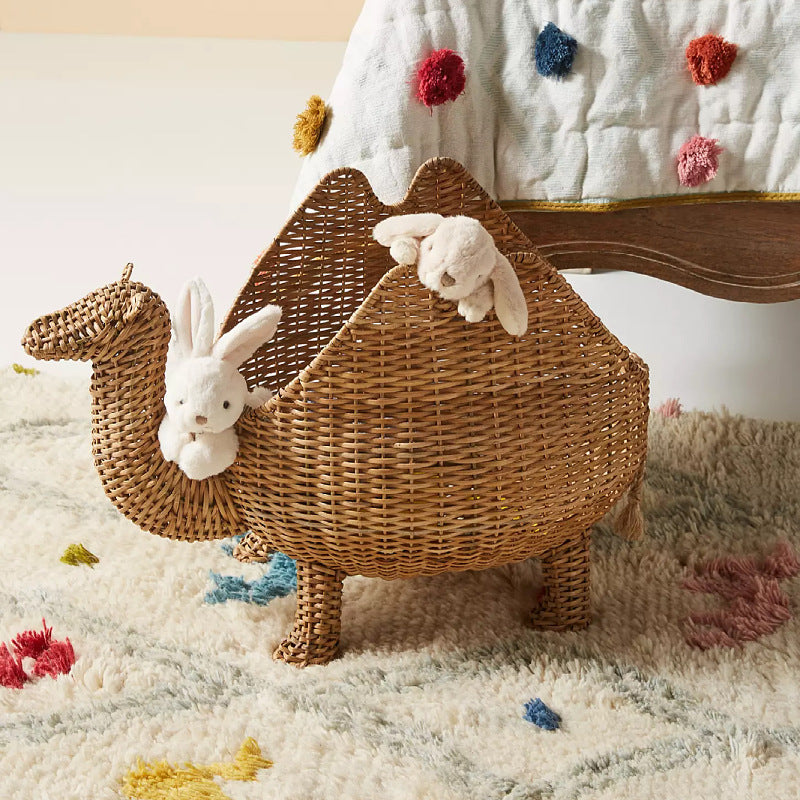 Playful storage basket in the shape of a turtle