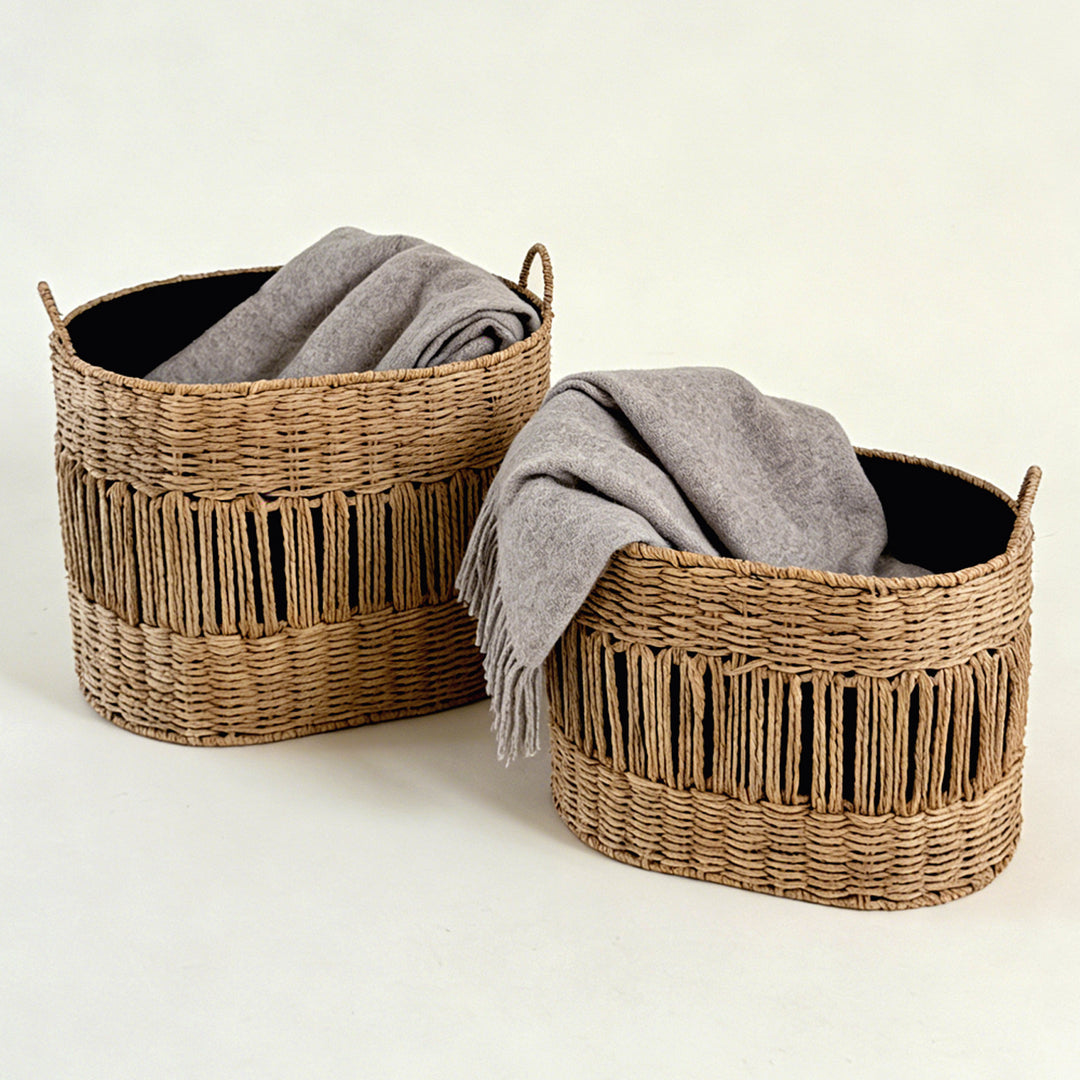 Decorative storage basket with fringes