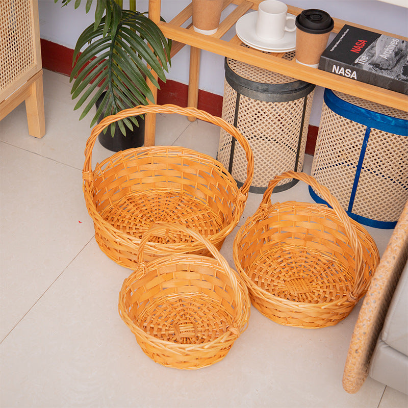 Handmade basket with sturdy handle
