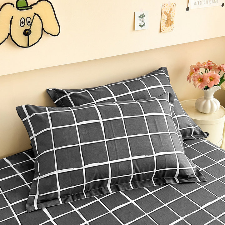 Stylish Grid Pattern Pillowcase Set